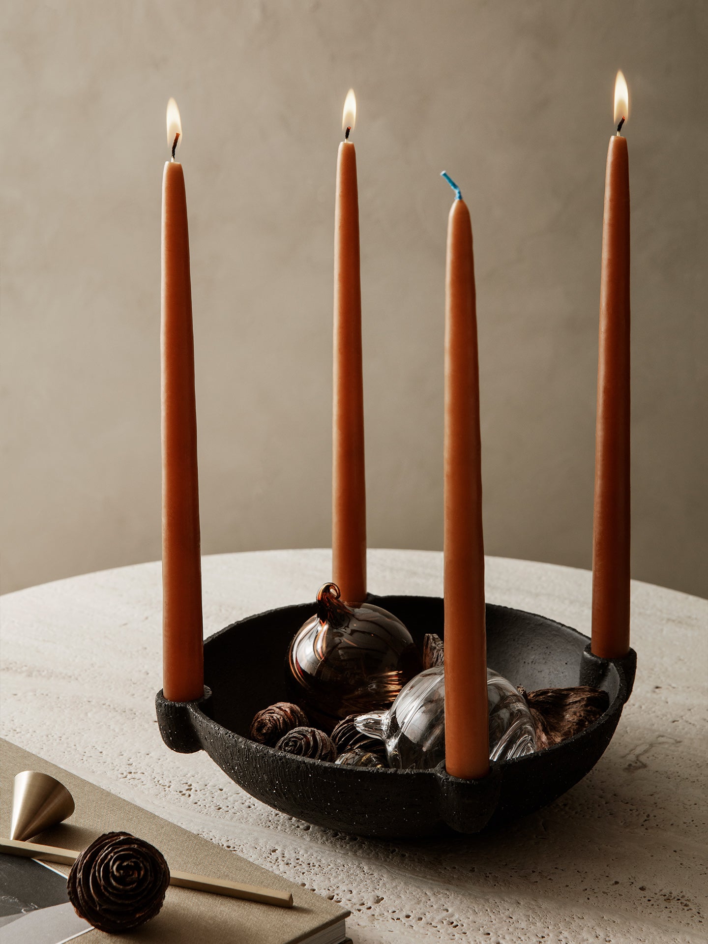 Ferm Living - Bougeoir Bowl - Medium - Aluminium noir