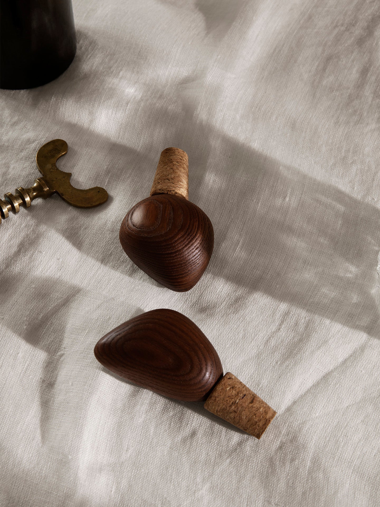 Ferm Living - Bouchons de vin Cairn - Lot de 2 - Marron foncé