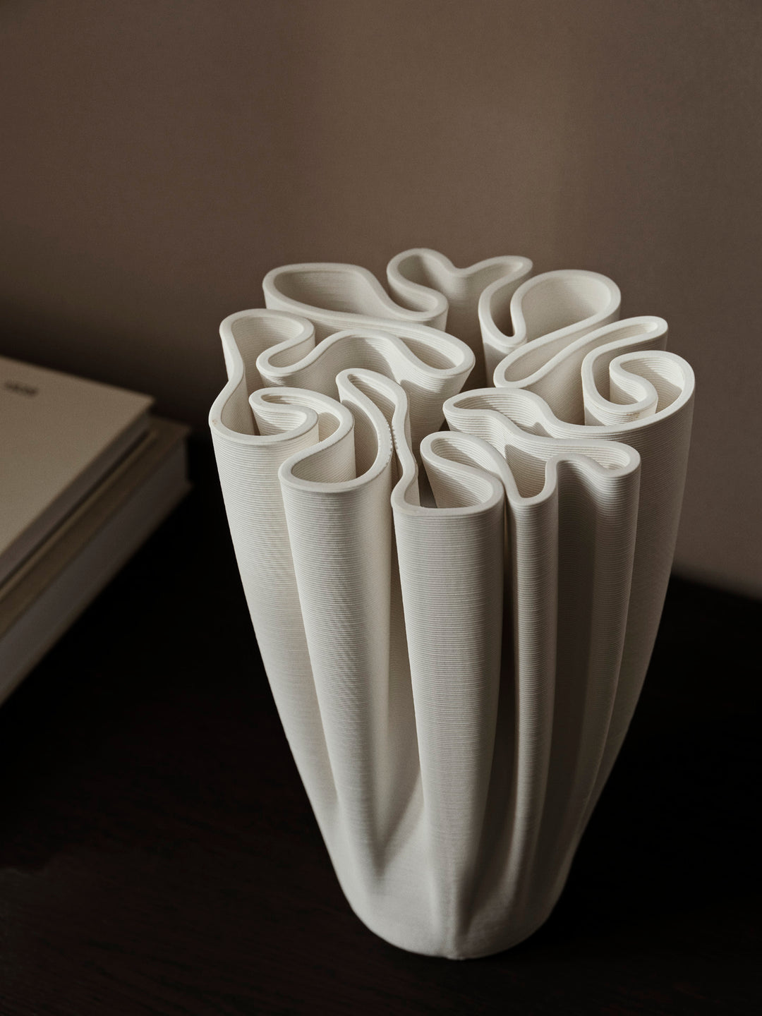Ferm Living - Vase Dedali