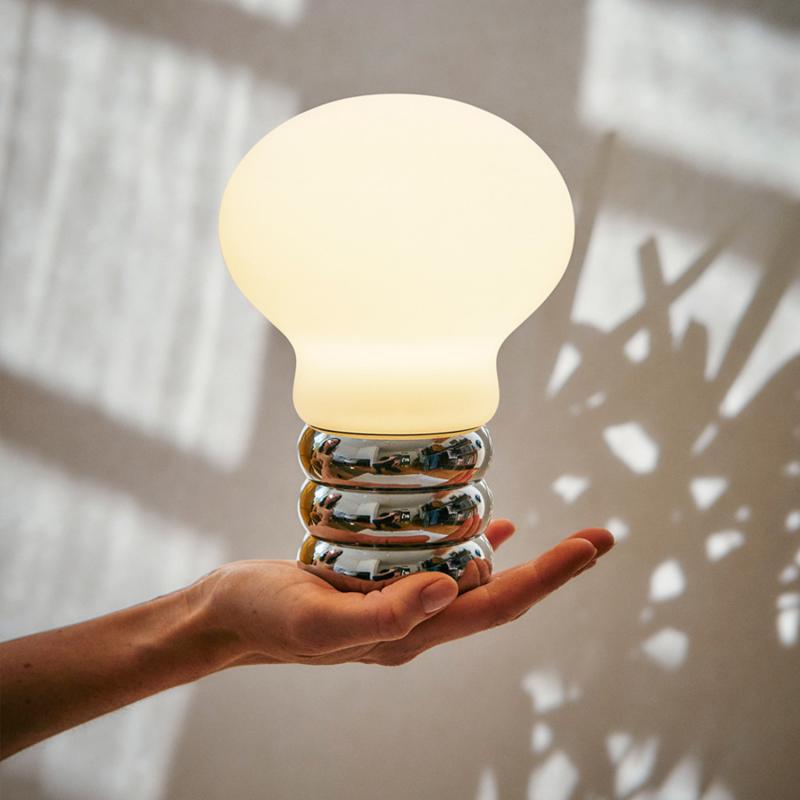 Ingo Maurer - Lampe de table B.Bulb