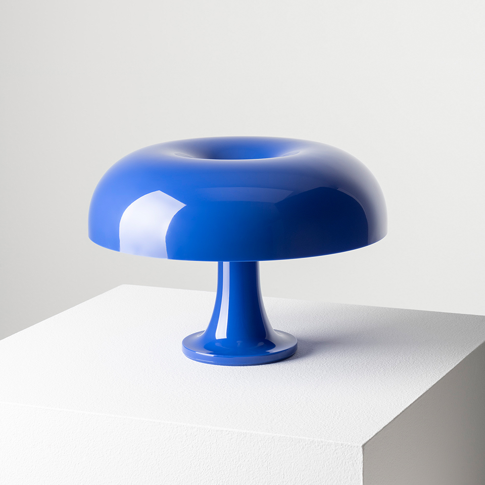 Artemide - Lampe de table - Nessino bleue de Giancarlo Mattioli