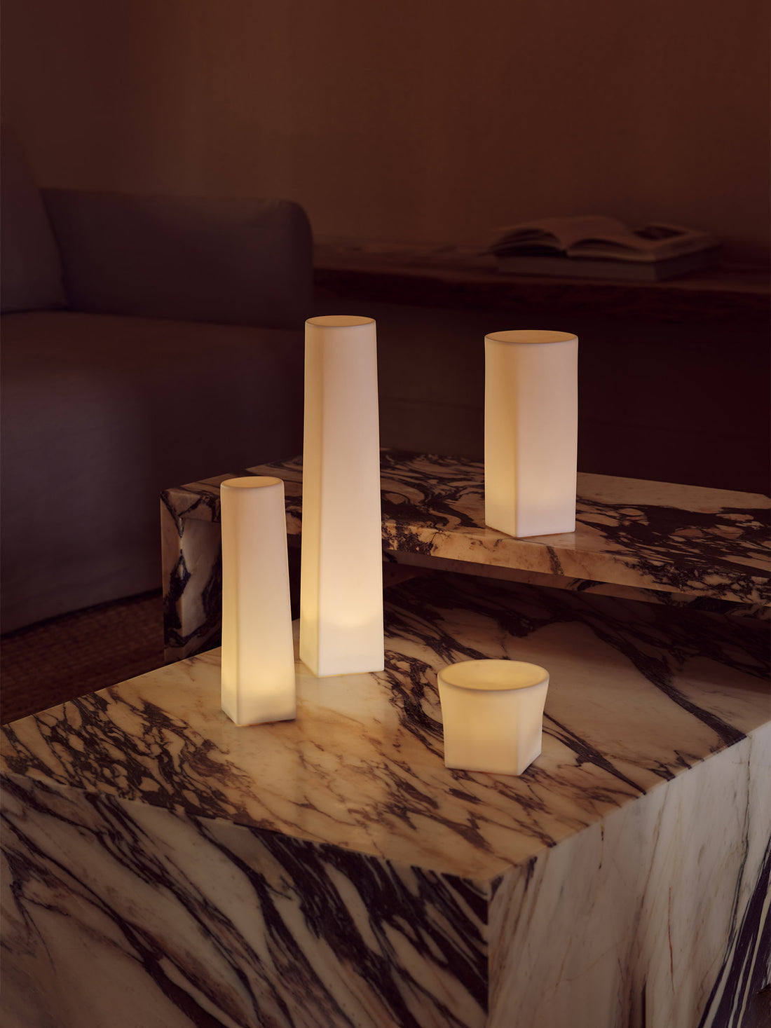 Audo Copenhagen - Lampe de table - Bougie sans flamme Ignus, H 8 cm