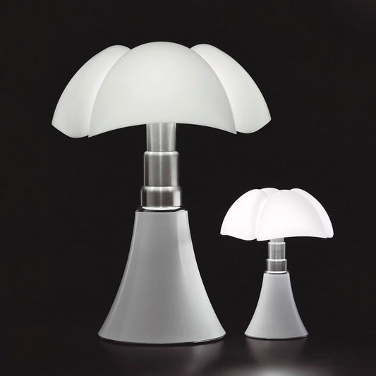 Martinelli Luce - Lampe de table Pipistrello Blanche de Gae Aulenti