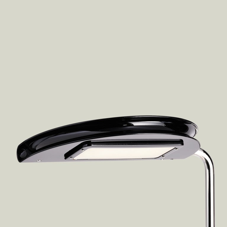 DCW - Lampadaire Mezzaluna Floor tête noire de Bruno Gecchelin