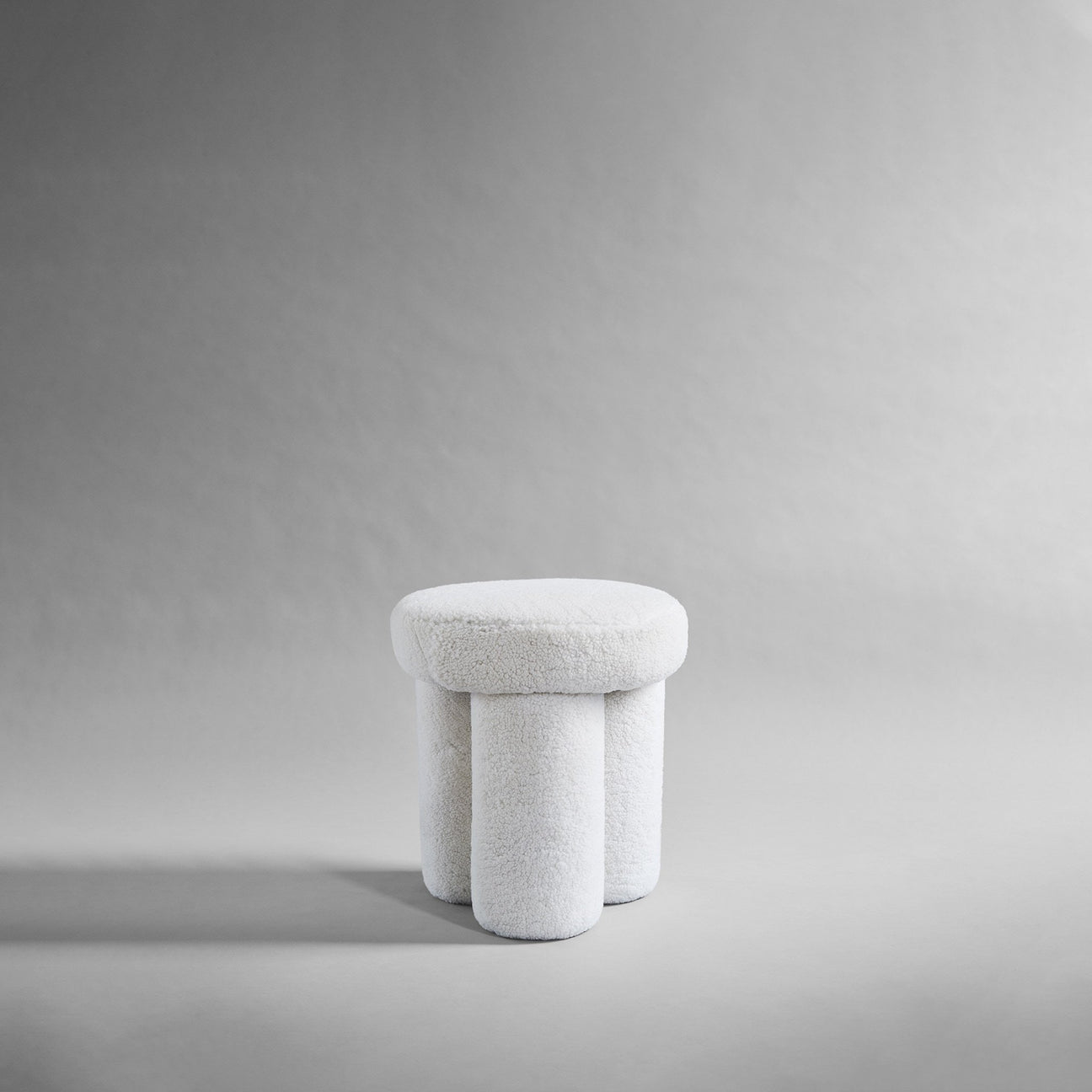 101 Copenhagen - Tabouret Big Foot - Peau de mouton