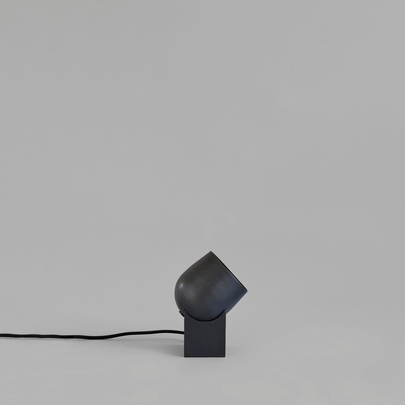101 Copenhagen - Lampe à poser Pivot - Bronze