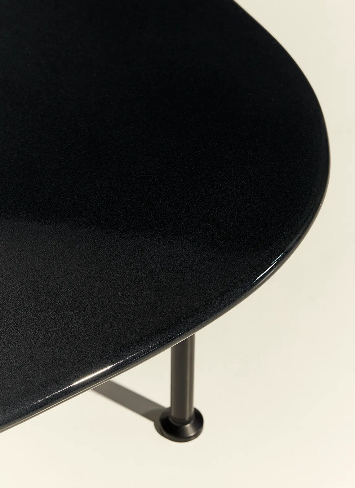 Gubi - Table de salon extérieur - Carmel