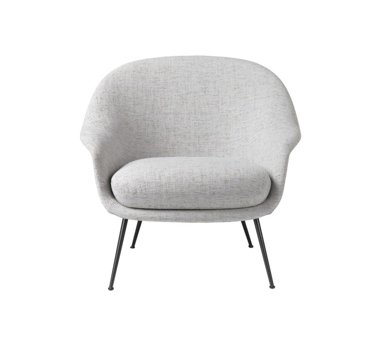 Gubi - Fauteuil Bat de GamFratesi