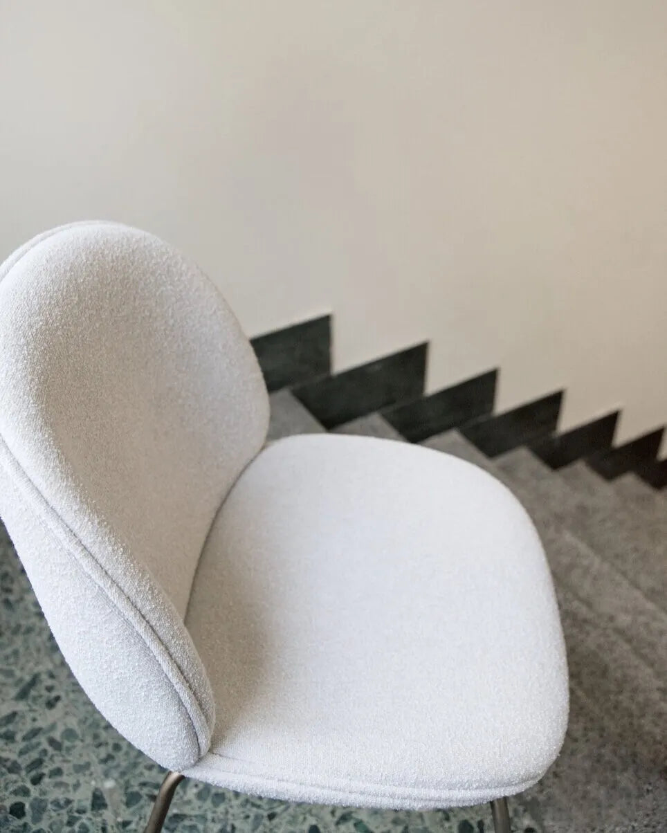 Gubi - Chaise - Beetle de GamFratesi