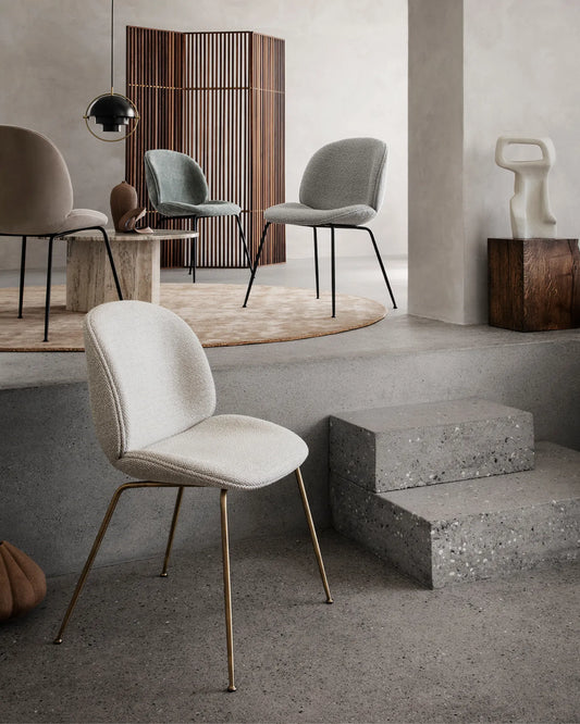 Gubi - Chaise - Beetle de GamFratesi