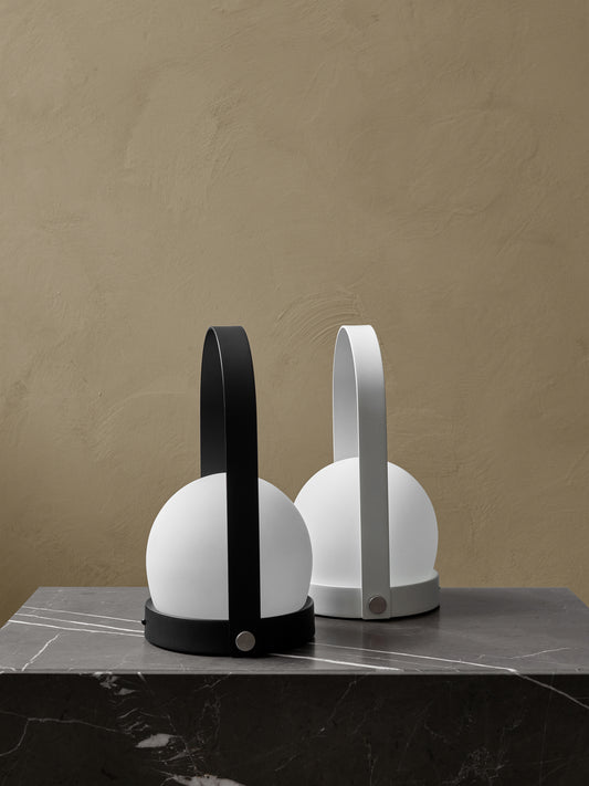 Audo Copenhagen - Lampe de table Carrie noire