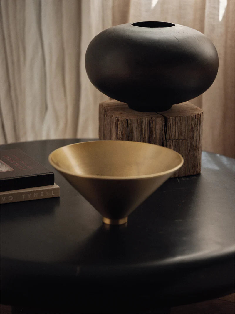 Audo Copenhagen - Vase - Surround