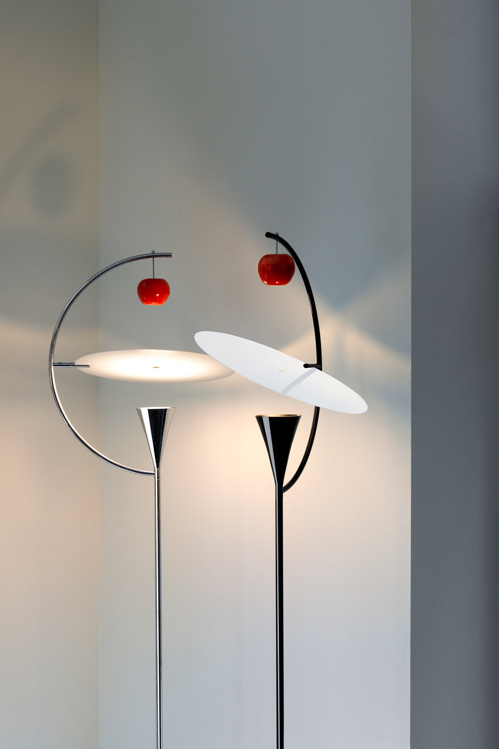Nemo - Lampadaire Newton de Andrea Branzi