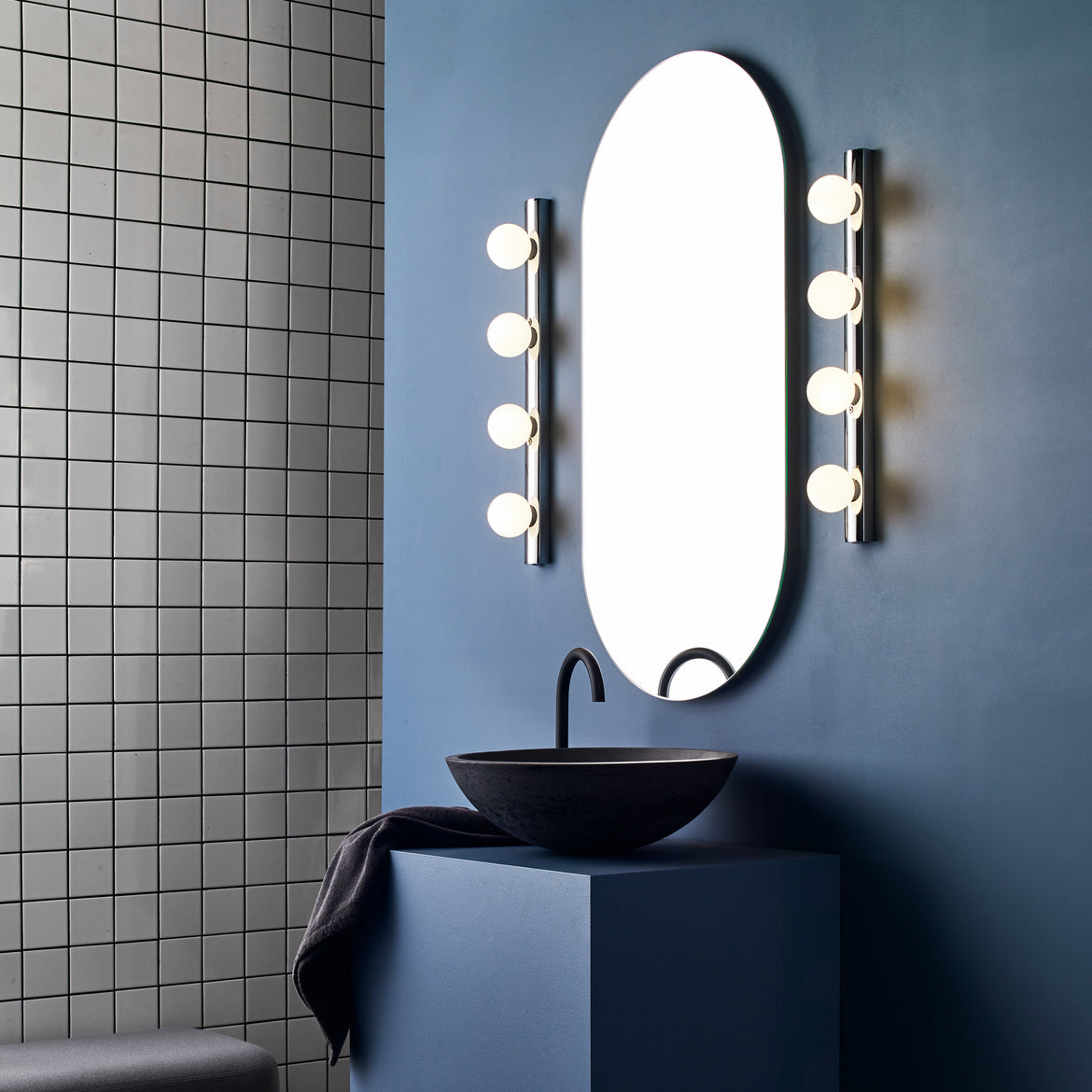 Astro Lighting - Applique - Cabaret 4 II
