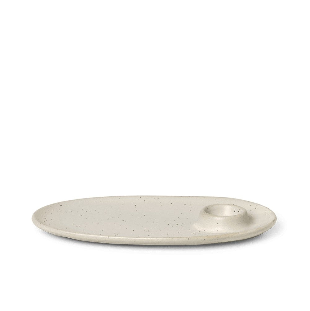 Ferm Living - Assiette petit-déjeuner Flow - Tachetée blanc cassé