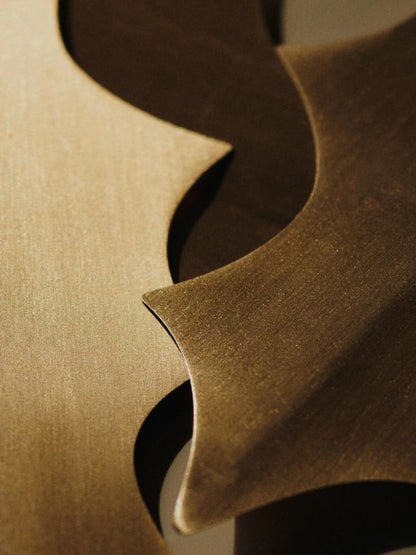 Ferm Living - Ornements en laiton en forme de feuilles de houx - Lot de 4