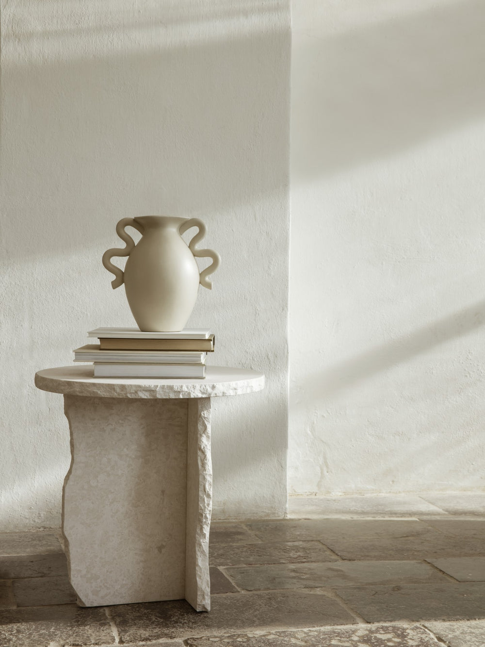 Ferm Living - Vase de table Verso - Crème