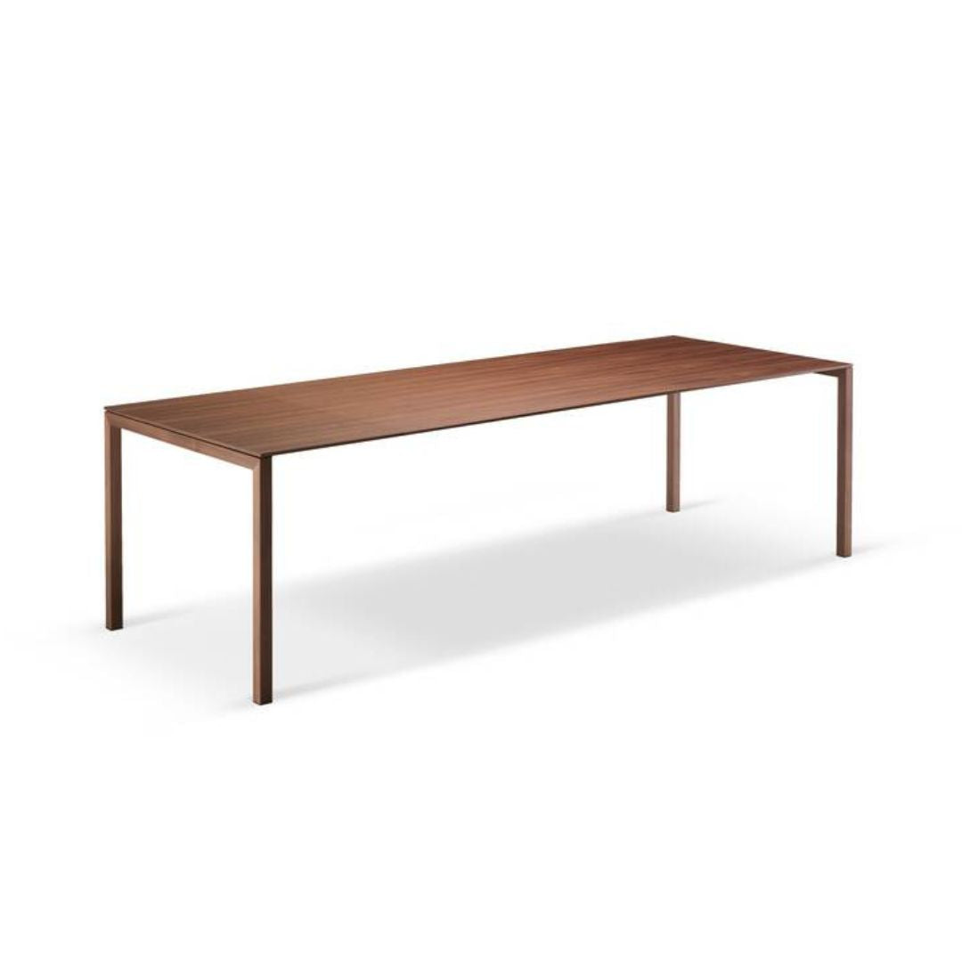 Cassina - Table NAAN allongeable en noyer canaletto