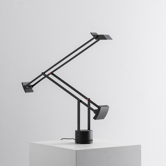 Artemide - Lampe de bureau - Tizio noire LED intégrée
